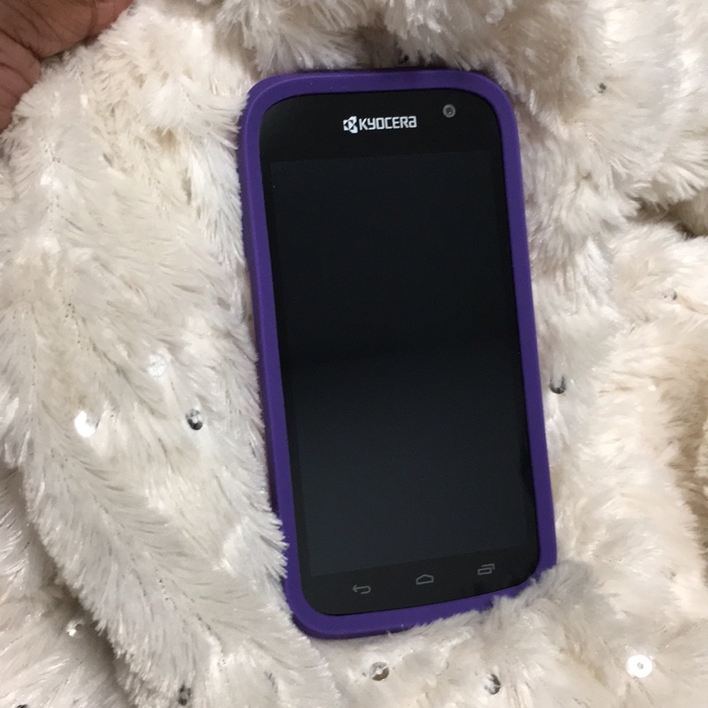 Kyocera Cellphone